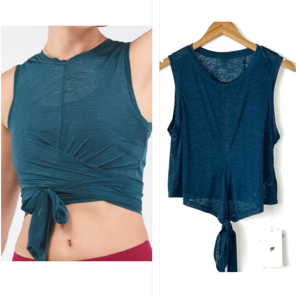Fabletics NWT Ryan Tie Crop